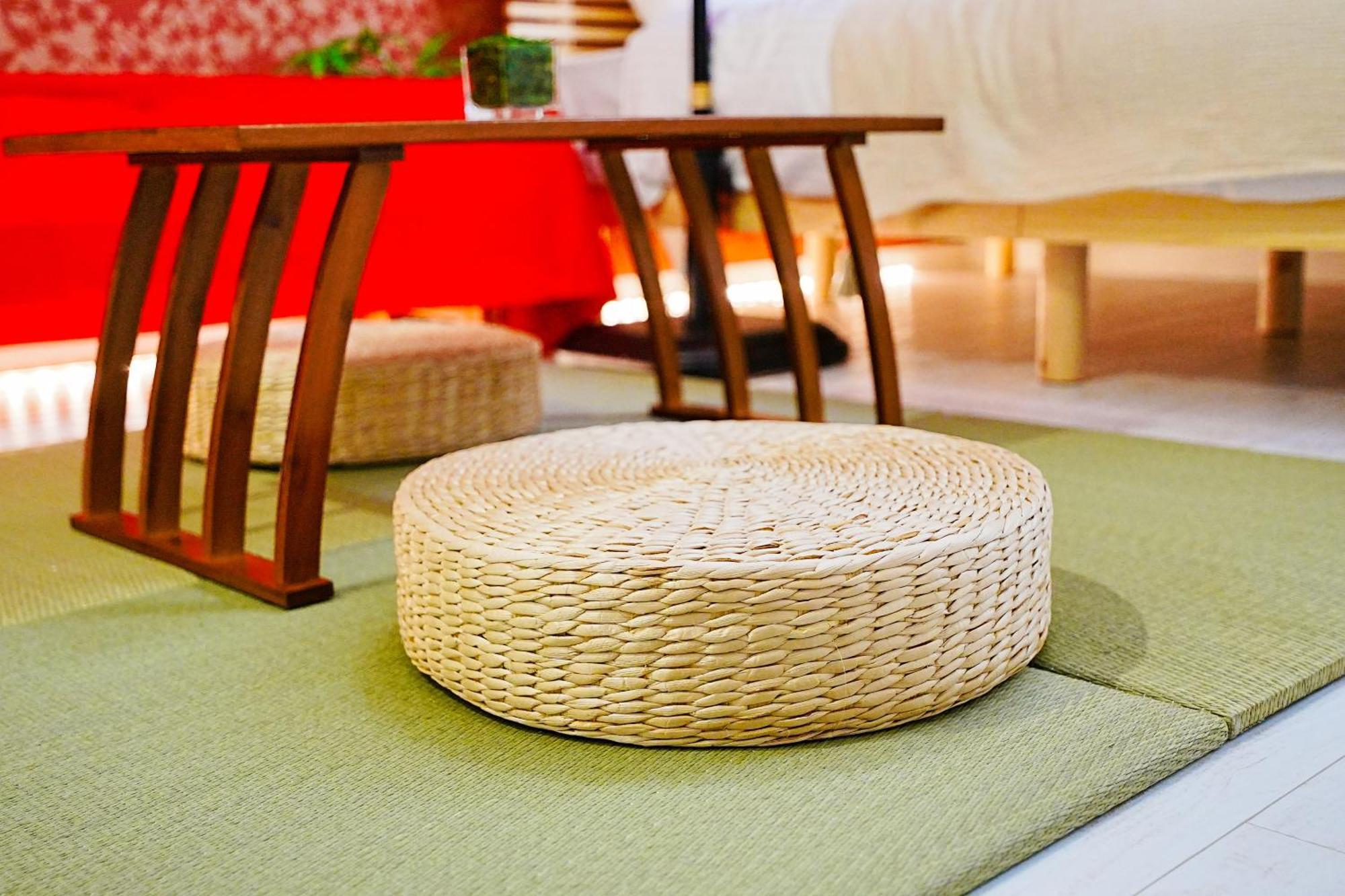 Japanese-retreat *